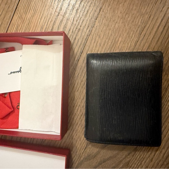 Salvatore Ferragamo Men’s Wallet - Picture 4 of 4